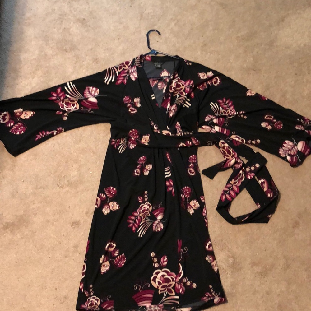 Victoria’s Secret Kimono Style Dress Gem